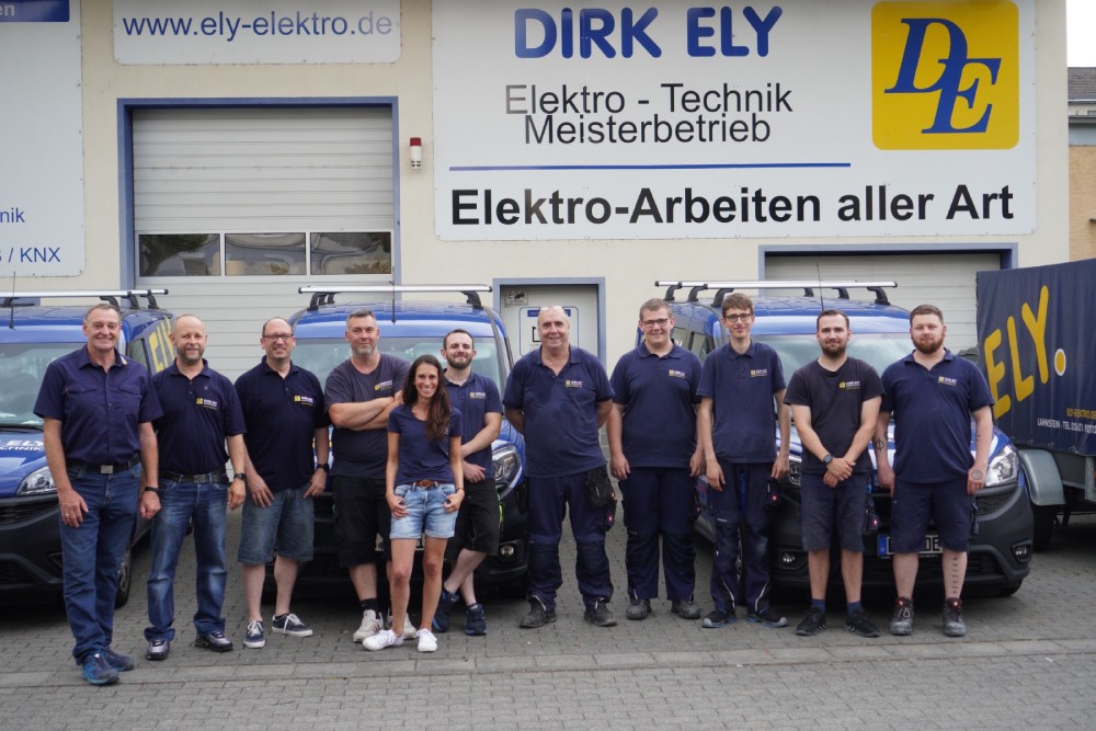 Team Ely Elektrotechnik Karriere